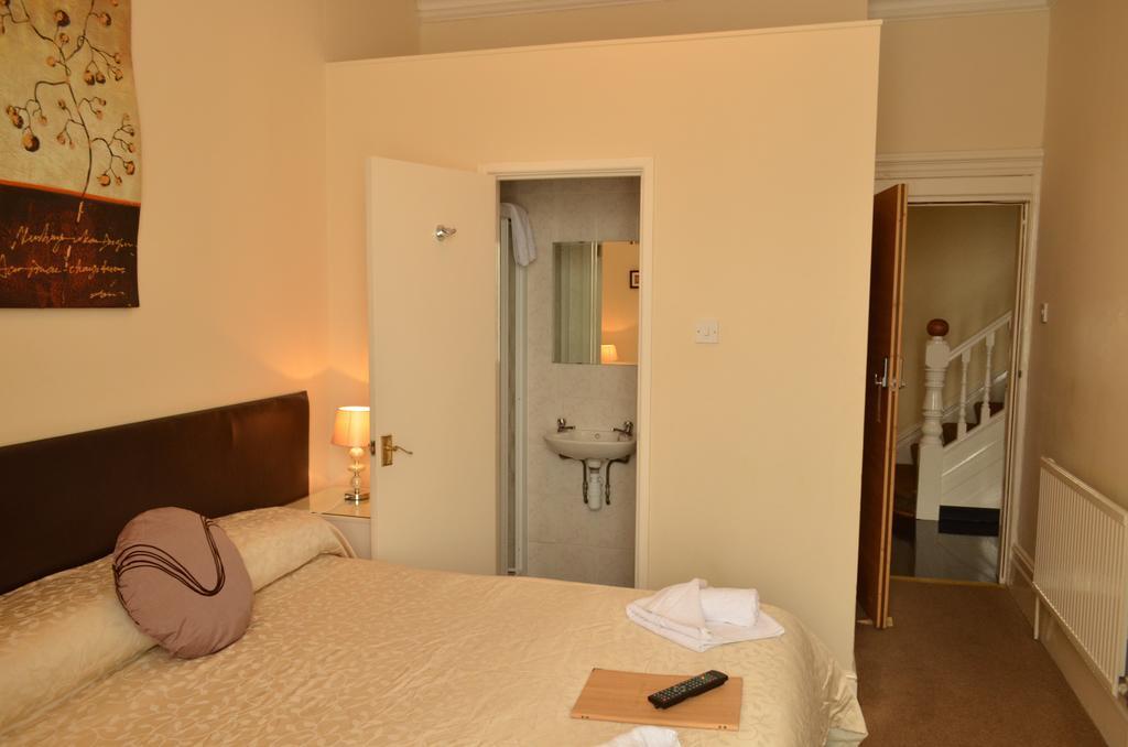 Shirley B & B Bournemouth Esterno foto