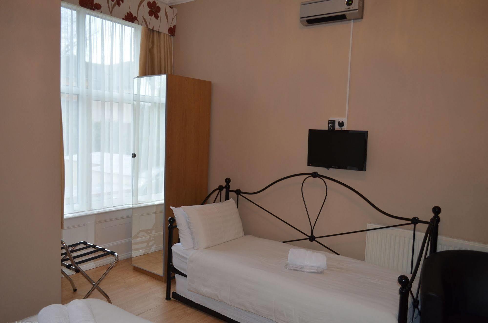 Shirley B & B Bournemouth Esterno foto