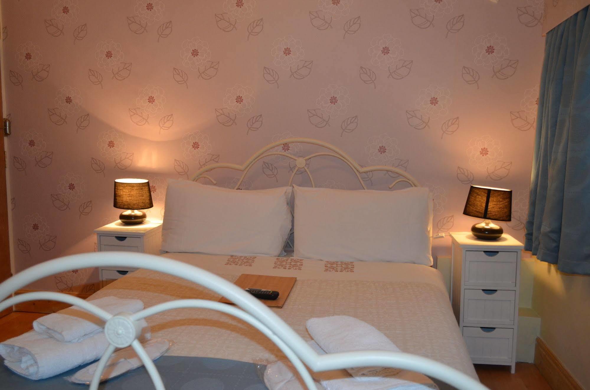 Shirley B & B Bournemouth Esterno foto