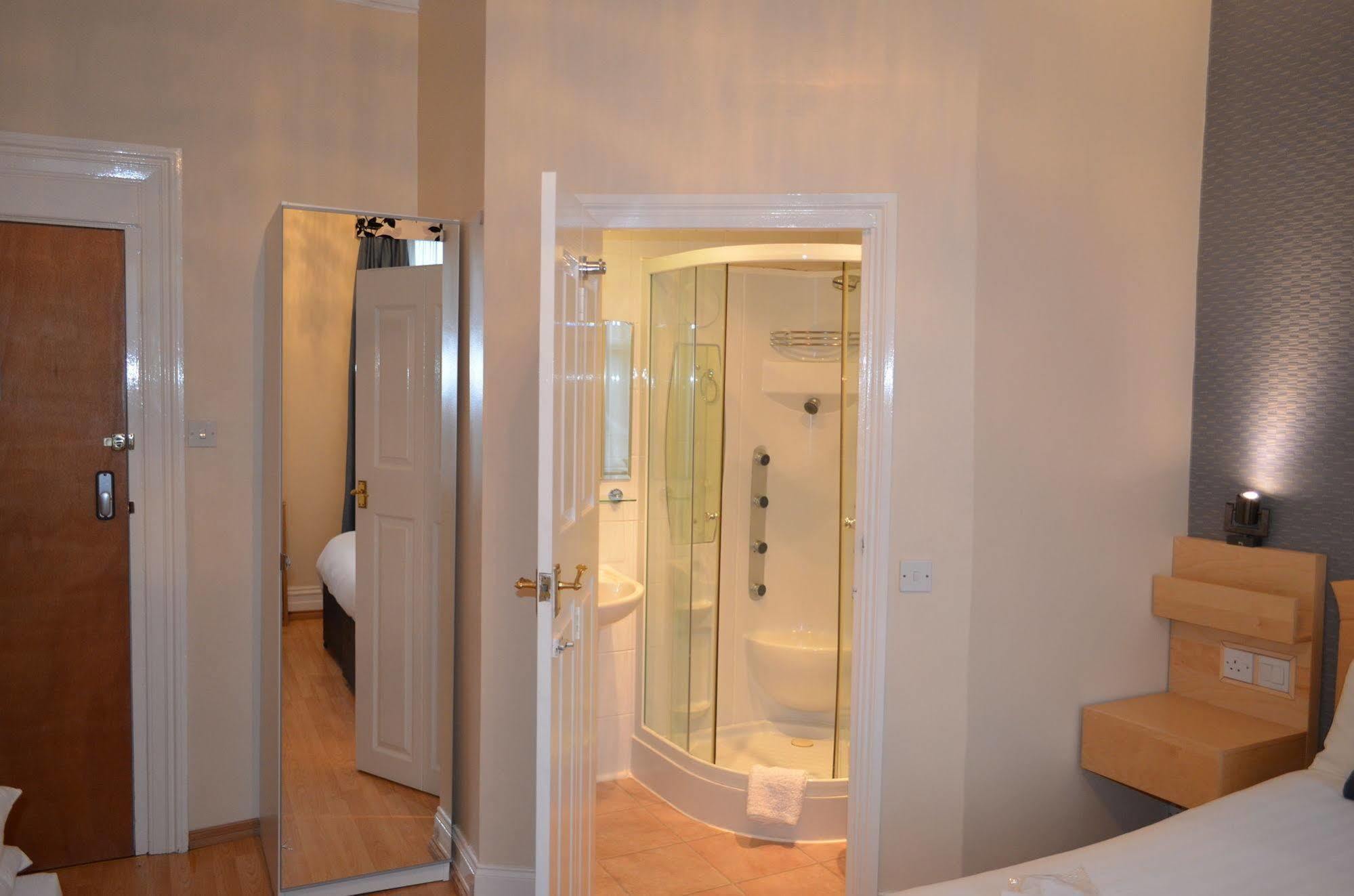 Shirley B & B Bournemouth Esterno foto